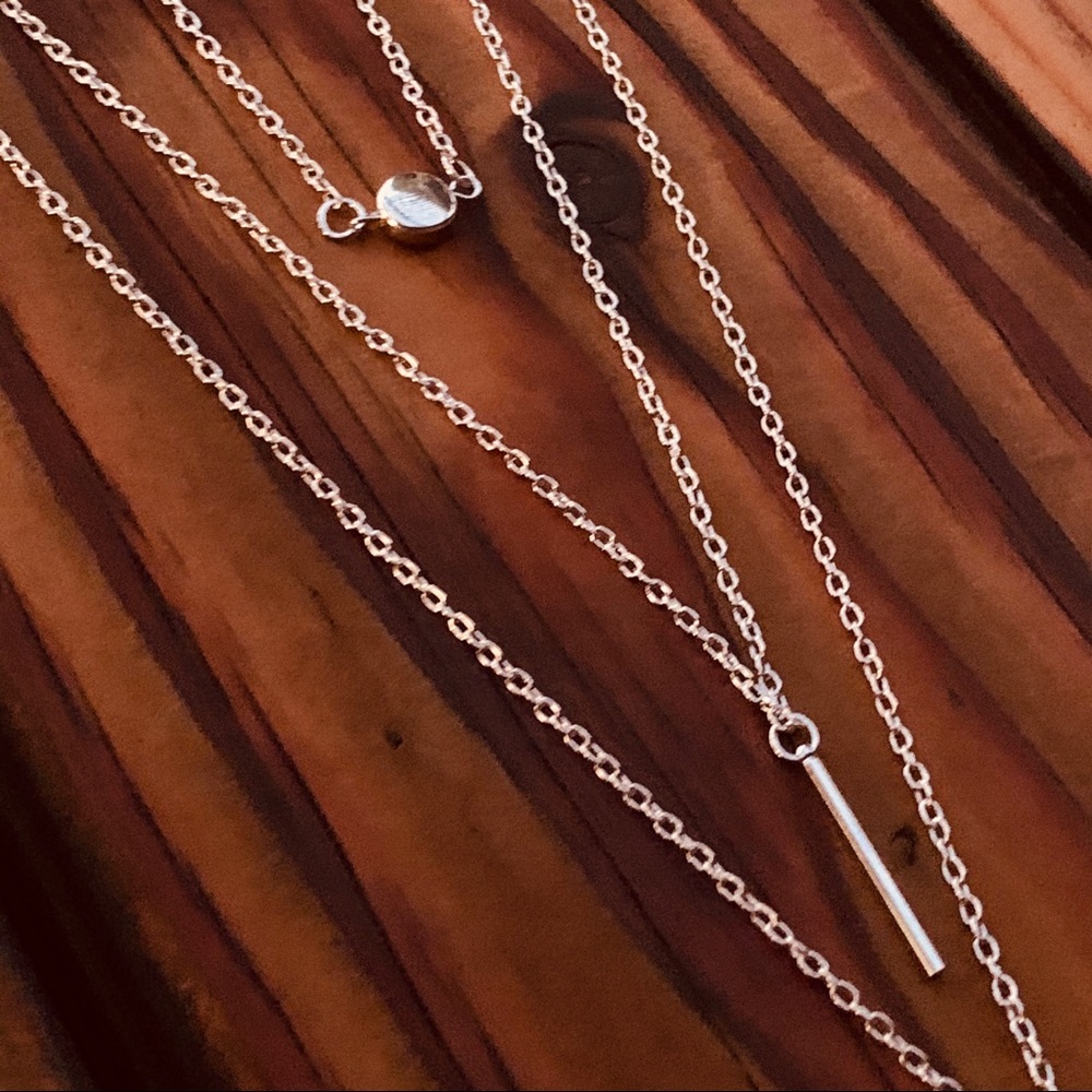 JUNO ♡ Layered Necklace - Picture 7 of 8